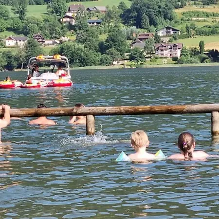 Wald - Im Skigebiet Gerlitzen & Ossiacher 公寓