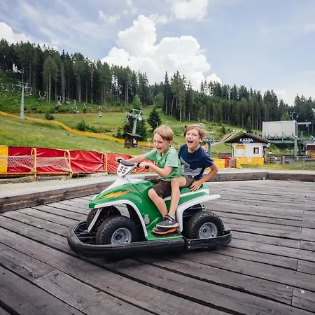 Wald - Im Skigebiet Gerlitzen & Ossiacher Apartamento